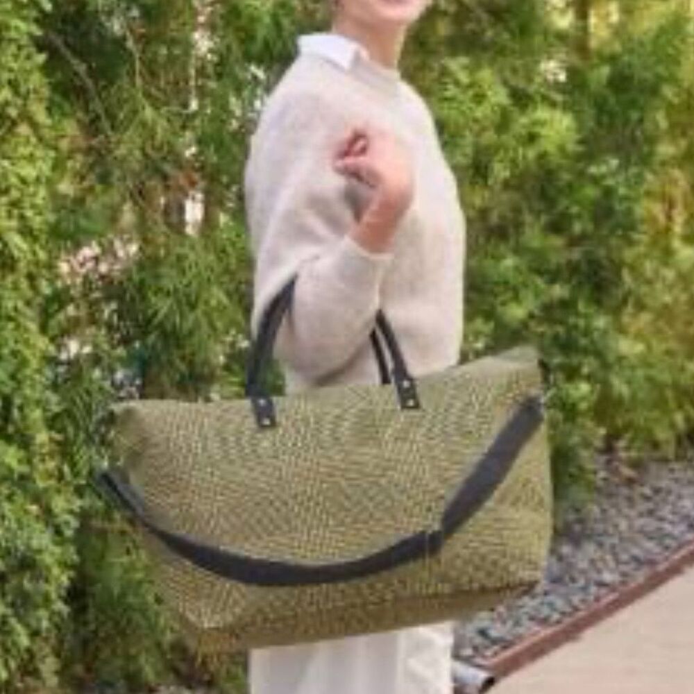 NWT LuLu Dharma Green Houndstooth Fraiser Weekender Travel Tote Bag